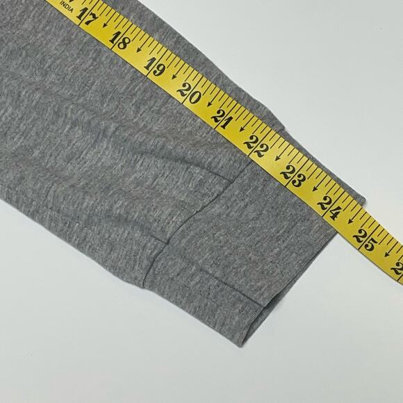 The North Face Long Sleeve T-Shirt, Gray, Sz. M - Picture 12 of 12